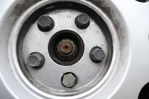 1x Felge Alufelge original Audi A3 8L 6jx15H2 ET38 8L0601025E Ersatzrad 195/65 R (173655)