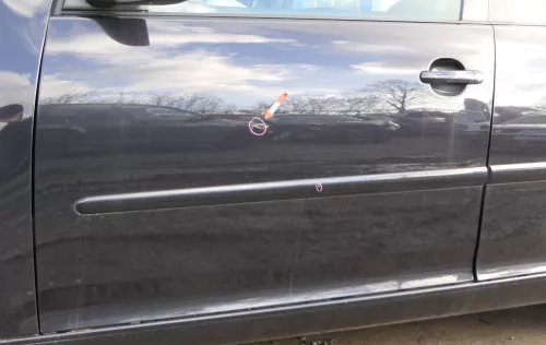 VW Golf 5 V 1K Tür vorne links Fahrertür 4/5-Türer schwarz LC9Z nur TÜRBLATT 