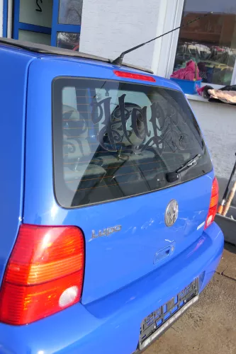 VW Lupo 6X Heckklappe Klappe Kofferraumklappe Scheibe blau LW5Z ohneAnbautei (173909)