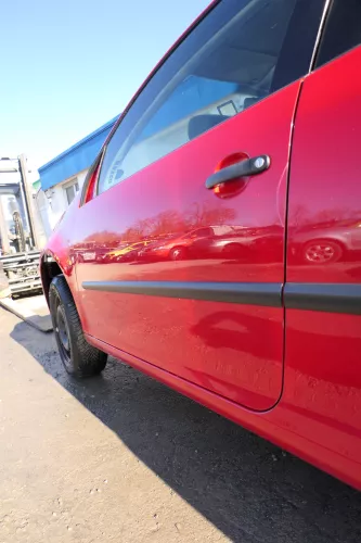 Golf 5 V 1K Tür Türblatt vorne links Fahrertür 2/3-Türer rot LY3D (174005)