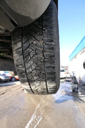 Passat 3C Golf Reifen Winterreifen 205/55 R16 91T Alufelgen Felgen 5-6mm Borbet (174050)