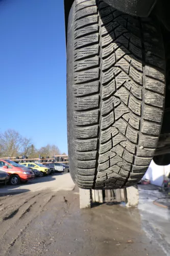 Passat 3C Golf Reifen Winterreifen 205/55 R16 91T Alufelgen Felgen 5-6mm Borbet (174050)