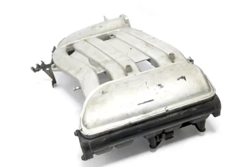 VW Golf 4 Passat Ansaugbrücke Ansaugkrümmer 2,3 V5 AGZ 110KW 150PS 071133203D (174165)