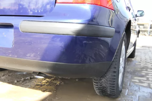 VW Golf 4 Limousine Stoßstange hinten Heckstoßstange Stoßfänger blau LB5N (174405)