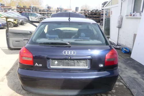 A3 8L bis cBj. ca1999 Heckklappe Kofferraumklappe Klappe hinten blau LZ5L Scheib