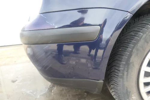 VW Golf 4 1J Stoßstange vorne Stoßfänger vorn blau LA5G (174529)