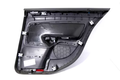 1x Golf 5 Limousine Türverkleidung Verkleidung Tür hinten links 4/5-Türer schwar (174643)