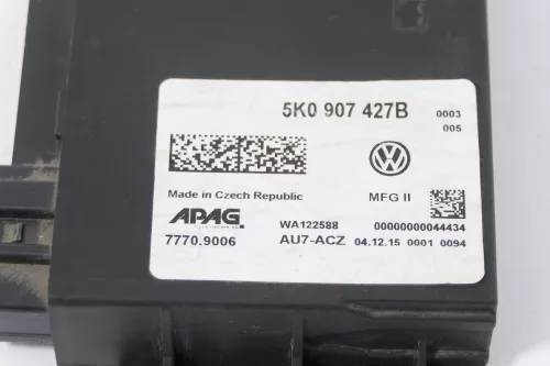 VW Golf 6 Caddy SA 5K0907427B /A Steuergerät für Sonderfahrzeuge (174696)