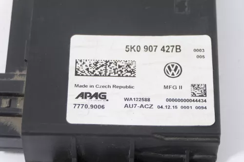 VW Golf 6 Caddy SA 5K0907427B /A Steuergerät für Sonderfahrzeuge (174696)