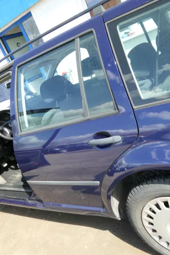 VW Golf 4 Bora Tür hinten links nur Kombi / Variant blau LB5N indigoblau ohne An (174824)