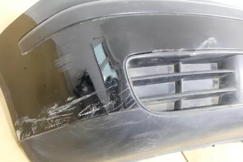 VW Polo 9N Stoßstange Frontstoßstange vorne schwarz L041 - MÄNGEL (174878)
