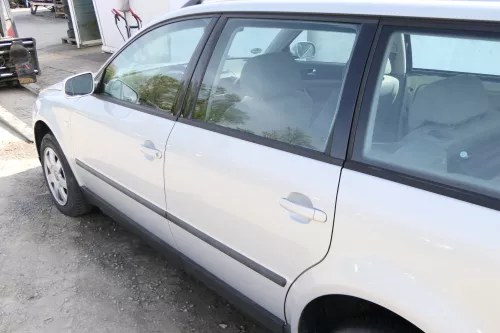 Passat 3B 3BG 3B6 Kombi Variant Tür hinten links silber grau LB7Z (175099)