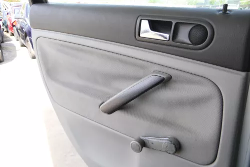 VW Passat 3BG 3B Türverkleidung Verkleidung Tür hinten links grau (175107)