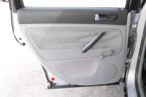 VW Passat 3BG 3B Türverkleidung Verkleidung Tür hinten links grau