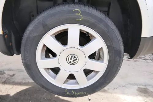 4x VW Passat 3BG Alufelgen Allwetterreifen Reifen 205/60 R15 91H 3B0601025C #5mm (175123)