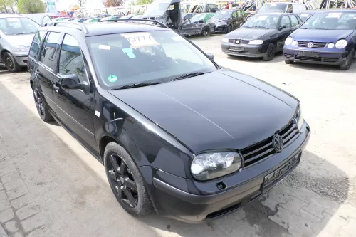 VW Golf 4 Stoßstange vorne Frontstoßstange Stoßfänger schwarz L041 SWR (175134)