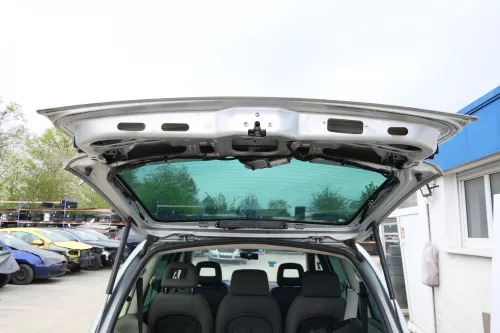 Seat Alhambra 7M Heckklappe Klappe hinten ab ca. Bj.2000 silber -Ohne Anbauteilw (175192)