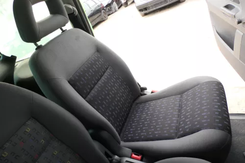 VW Sharan 7M Ford Galaxy 1x Sitz hinten links oder mitte Rücksitz 6+7 Sitz (175209)