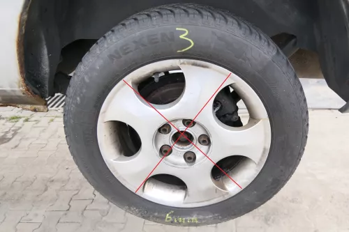 2x VW Sharan NUR Reifen 215/55 R16 97V Winterreifen ca. 6mm (175225)