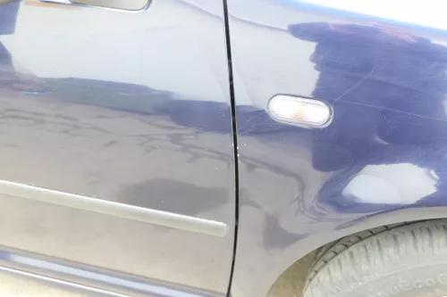 VW Golf 4 Bora Tür vorne rechts Beifahrertür 4/5-Türer+ Kombi Avant blau LC5H (175246)