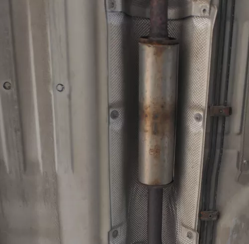 Audi A2 8Z Auspuff hinten Endschalldämpfer + Mittelschalldä 1,4 Benziner AUA BBY (175301)