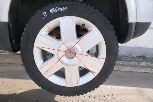 4x Audi A2 175/60 R15 81T Winterreifen ca. 5-8mm - NUR Reifen - NUR REIFEN (175333)