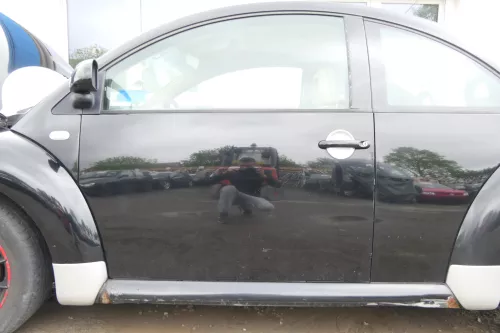 VW New Beetle 1C 9C Tür vorne links Fahrertür schwarz L041 - OHNE Anbauteile