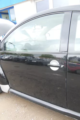 VW New Beetle 1C 9C Tür vorne links Fahrertür schwarz L041 - OHNE Anbauteile (175357)