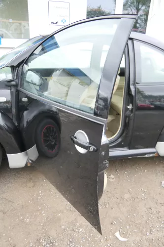 VW New Beetle 1C 9C Tür vorne links Fahrertür schwarz L041 - OHNE Anbauteile (175357)