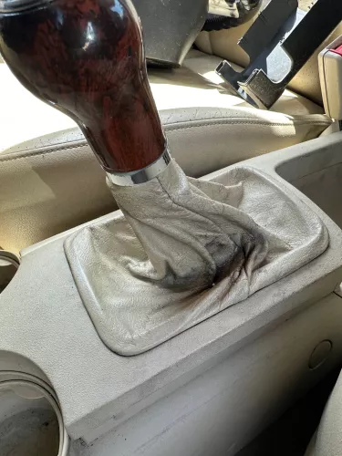 Golf 4 Bora Schaltknauf Schaltsack schwarz TDI Holz Dekor klein hellbeige besch (175394)