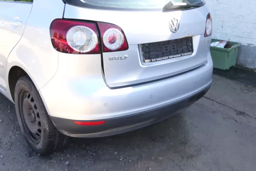 Golf 5 5M1 Plus Stoßstange hinten Heckstoßstange Stoßfänger silber LA7W PDC (175410)