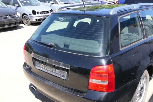 Audi A4 B5 Avant Facelift Heckklappe Klappe hinten schwarz LY9B Facelfit Scheibe (175452)