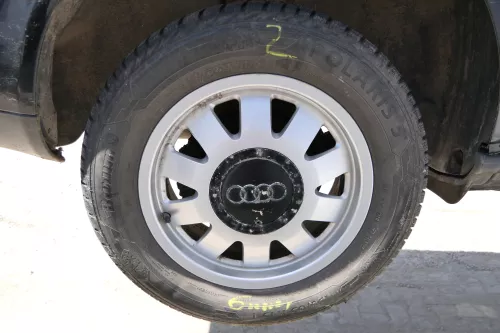 4x Audi A4 8E A6 4B Alufelgen 195/65R15 91T Winterreifen Reifen 5-7mm 4B0601025N (175454)