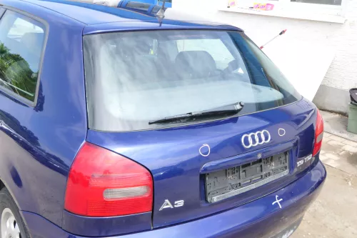 A3 8L bis cBj. ca1999 Heckklappe Kofferraumklappe Klappe hinten blau LZ5K Scheib (175463)