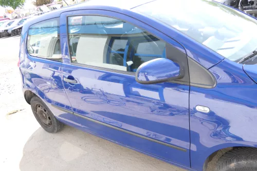 VW Fox 5Z Tür vorne rechts Beifahrertür blau LL5M - zwei Dellen (175505)