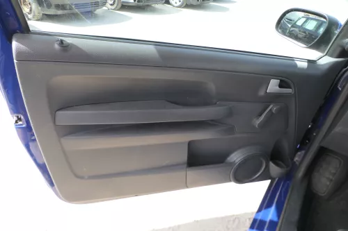 1x VW Fox 5Z Türverkleidung Verkleidung Tür vorne links schwarz 5Z3867013