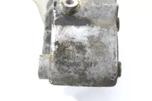 VW Golf Sharan Halter Konsole Lichtmaschine Träger 021260089F (175533)