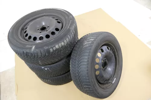 4x Ford S-Max Stahlfelgen 6,5Jx15 KBA 44960 0318  7,5 x 17 ET 55 235/55 R17 Zoll (175619)