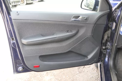 4 x Fabia 6Y Kombi Combi Türverkleidung Verkleidung Tür vorne links hinten schwa