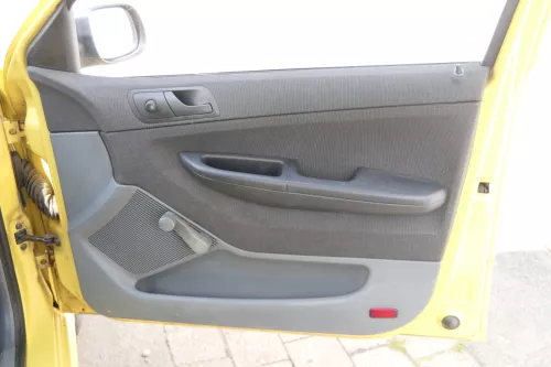 4 x Skoda Fabia 6Y Stufenheck Türverkleidung Verkleidung Tür vorn vorne links re