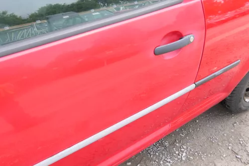 VW Golf 4 Tür vorne links Fahrertür 2/3-Türer rot LY3D - ohneAnbauteile (175793)