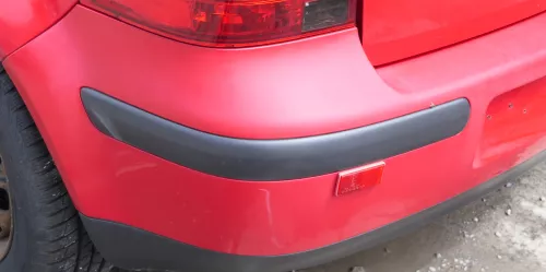 VW Golf 4 Limousine Stoßstange hinten Heckstoßstange Stoßfänger rot LY3D (175797)