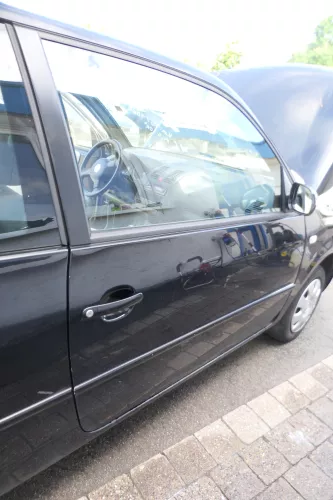 VW Lupo Seat Arosa Tür vorne rechts Beifahrertür schwarz L041 (mechanischerFenst