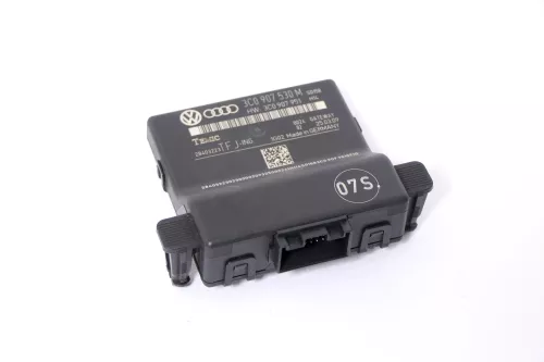 VW Passat 3C Steuergerät Diagnose Interface 3C0907530M (175827)