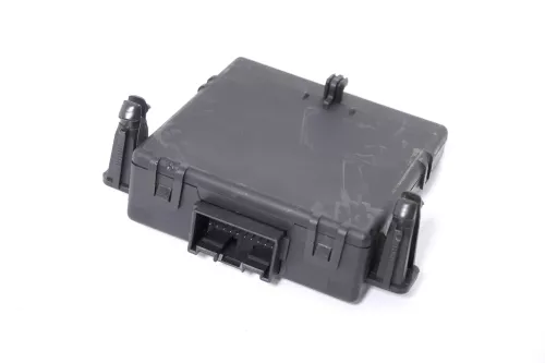 VW Passat 3C Steuergerät Diagnose Interface 3C0907530M