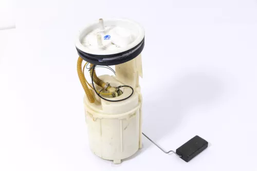 VW Golf 4 Benzinpumpe Tankpumpe 8L0919051A Kraftstoffpumpe Benziner 3,0 bar