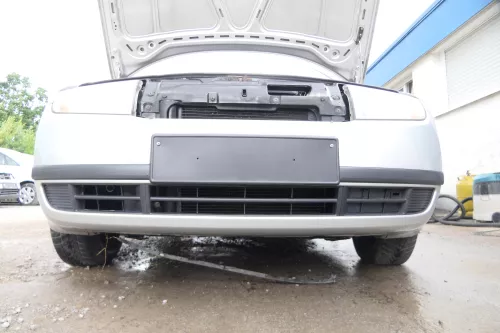 Skoda Fabia 6Y Stoßstange Stoßfänger vorne silber grau LF7T 2000-2004