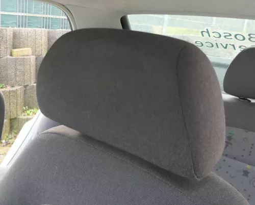 1x Skoda Fabia 6Y Kopfstütze vorne vorn rechts oder links anthrazit