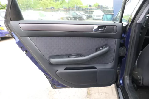 4x A6 4B Türverkleidung Verkleidung Tür vorne hinte links rechts (176056)