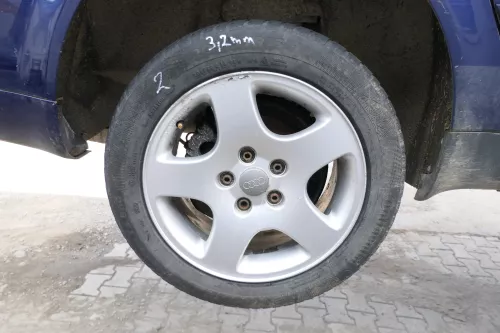 1x Audi A6 4B Quattro Felge Alufelge 8D0601025C 7jx16H2 ET45 Ronal 205/55    2